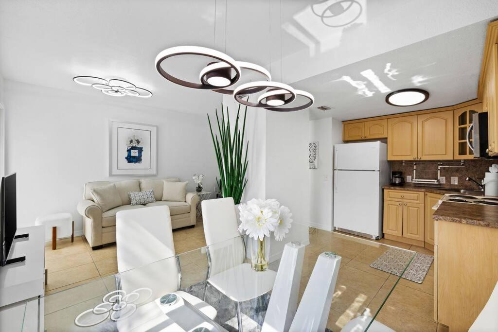 Beautiful Apartment In The Heart Of Miami Apt 8 Екстериор снимка