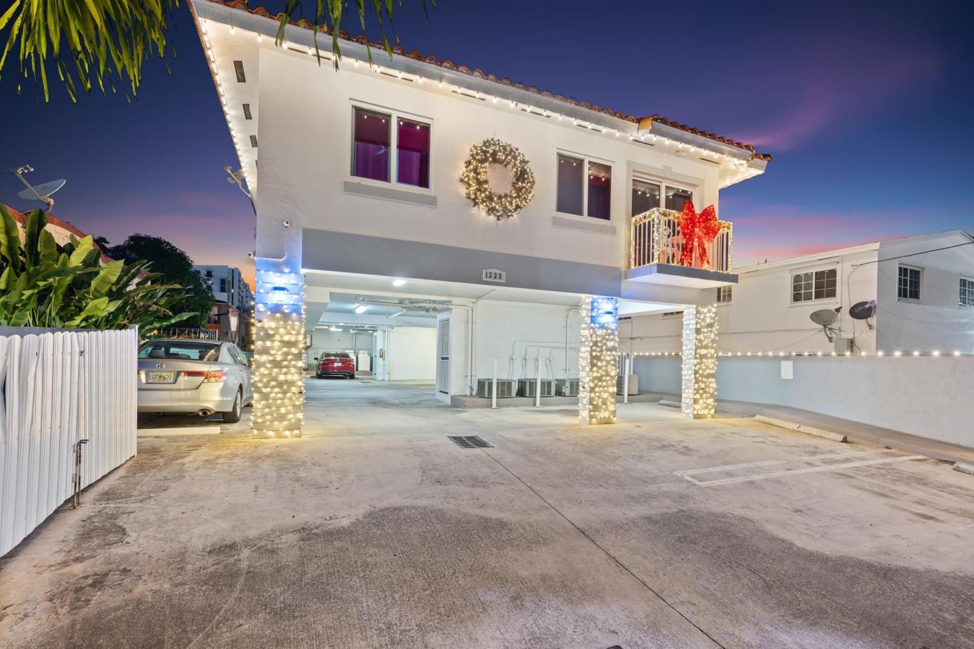 Beautiful Apartment In The Heart Of Miami Apt 8 Екстериор снимка